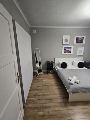 Tabla de planchar con plancha y wifi gratis