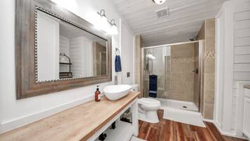 Hair dryer, towels