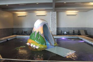 Pool - Ski In/Ski Out 2BR/2.5Bath at Breckenridge Grand Colorado on Peak 8- April 11-18 (Breckenridge)