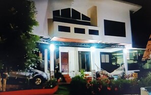 Exterior - Escape to Your Private Costa Rican Jungle Retreat (Atenas)