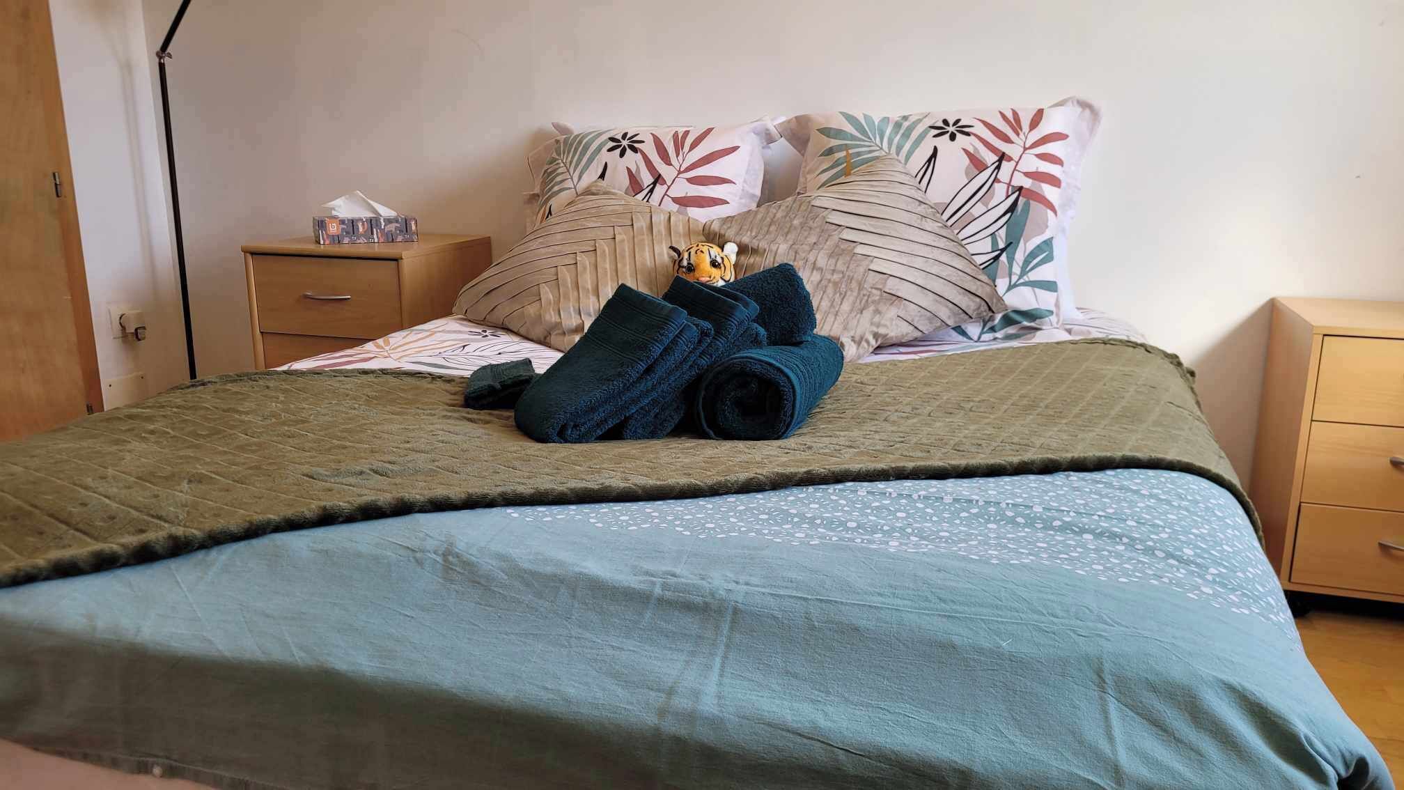 Accès Internet, draps fournis