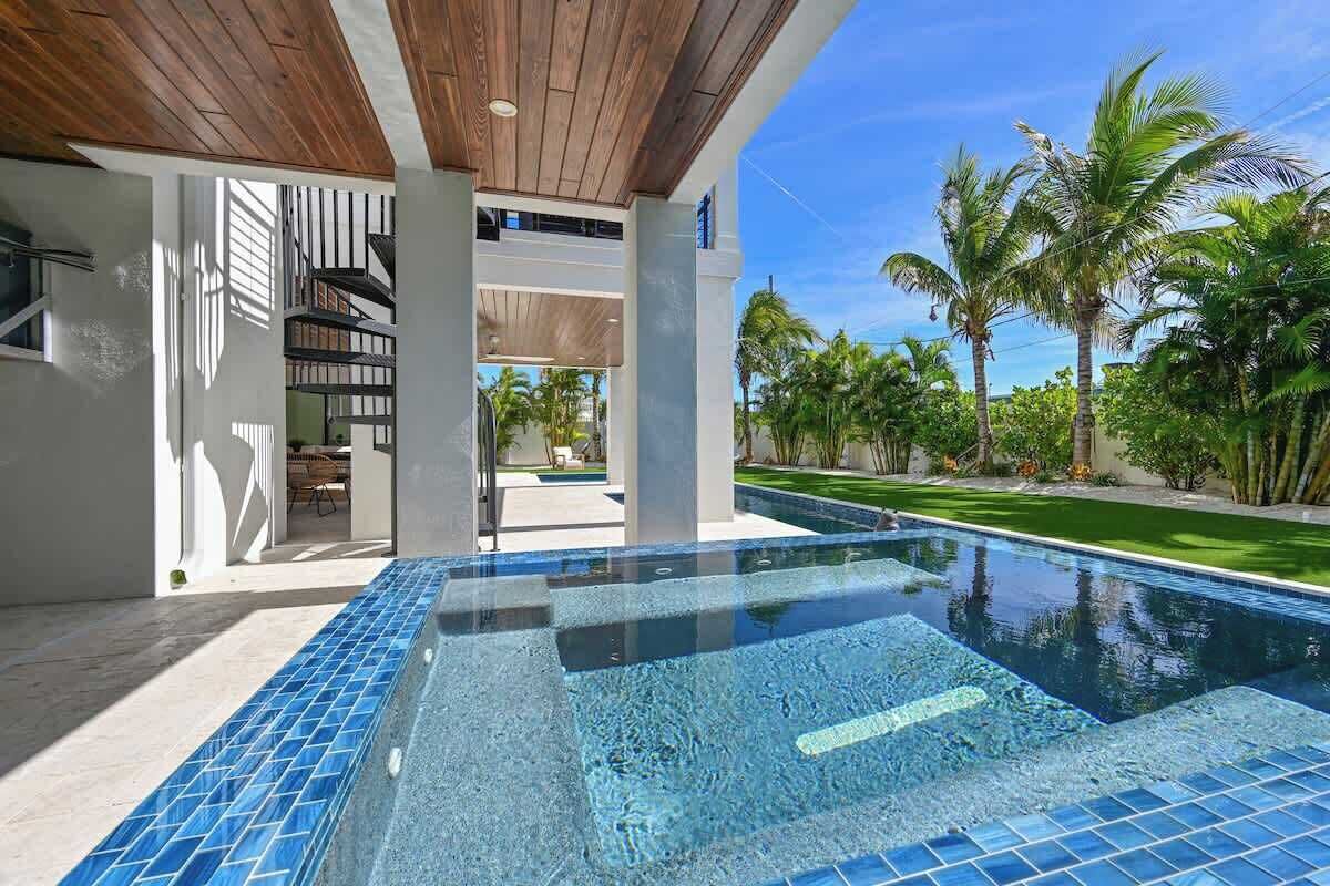 Piscine extérieure, piscine chauffée