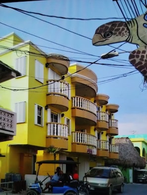 Front of property - Paradise Suites & Residence (San Pedro)