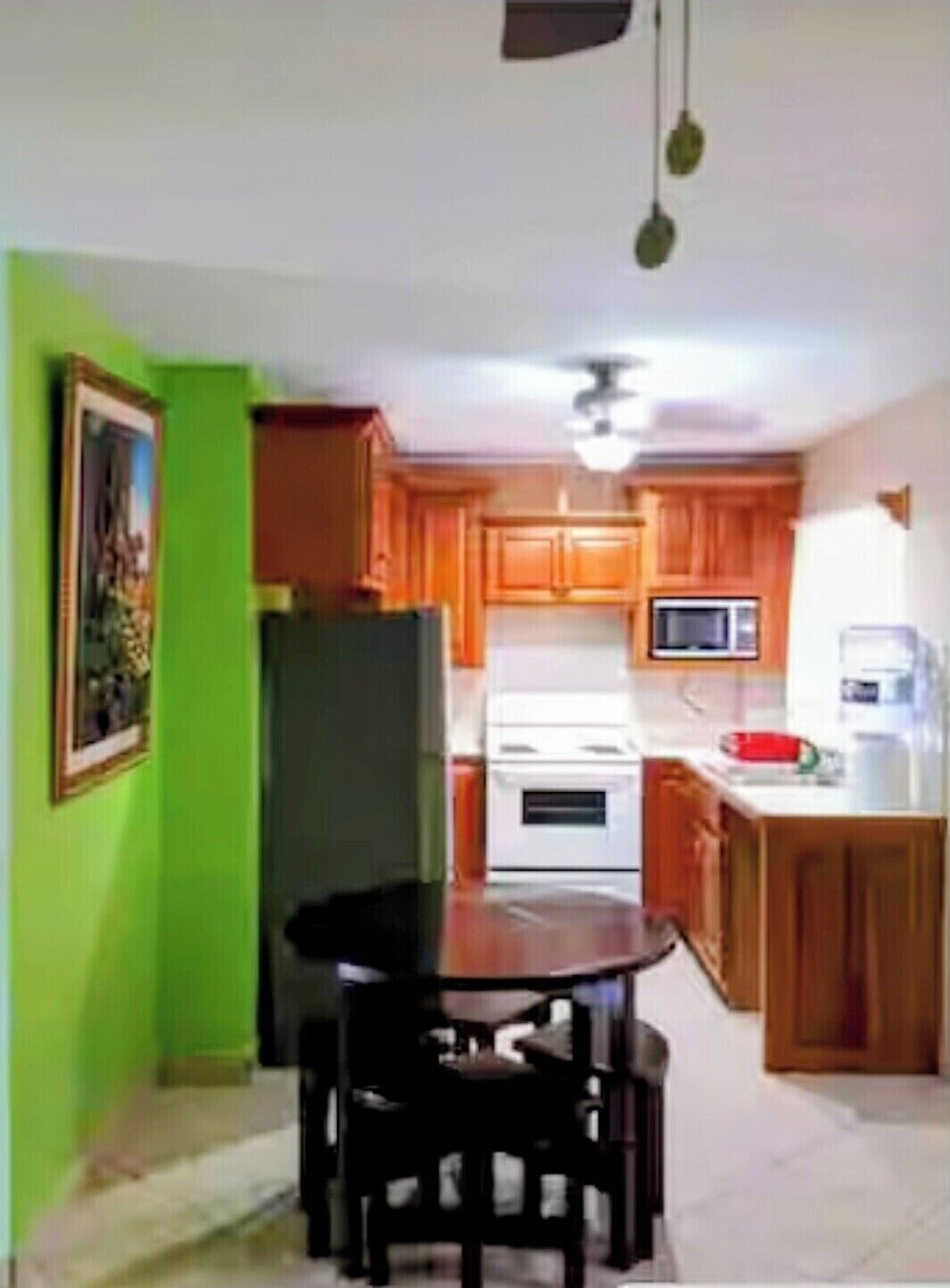 Großer Kühlschrank