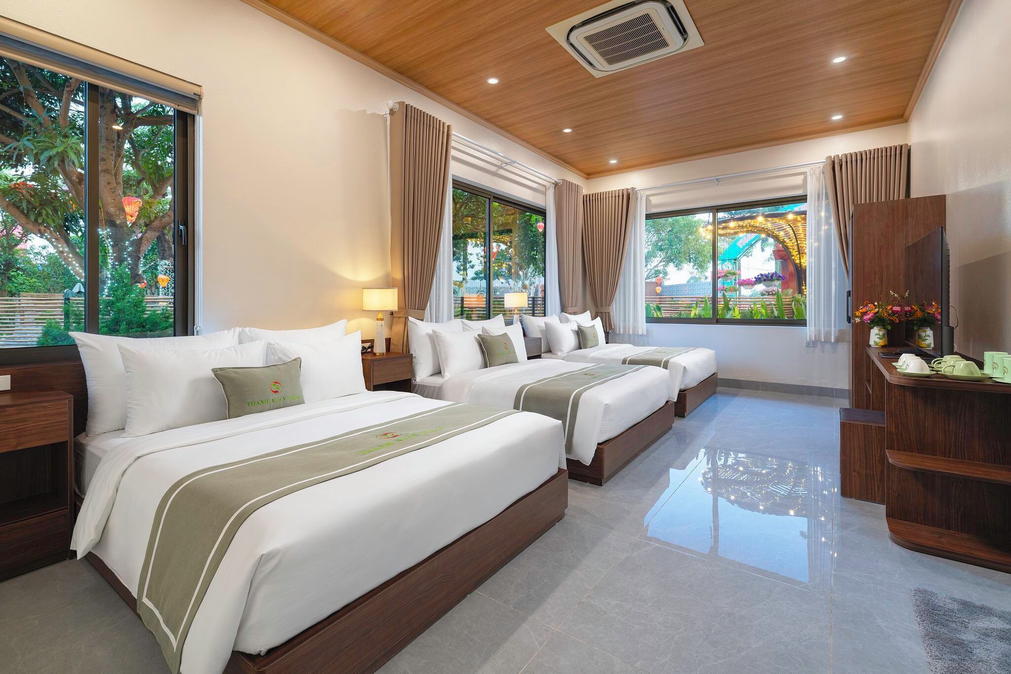 Basic Triple Room, Garden View | Langsir/tirai gelap terus, kalis bunyi, Wi-fi percuma 