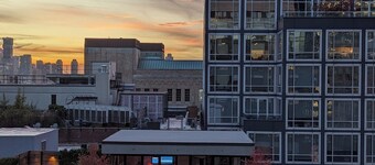 Modern bright, airy 1-bedroom, 2 bath with AC in quaint downtown New York.