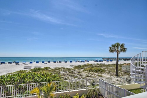 Private Balcony w/ Gulf Views: Indian Shores Condo