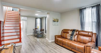 2 Mi to Dtwn Harrisburg! Convenient Duplex