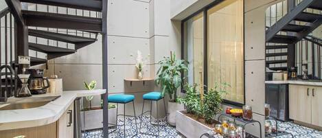 تناول الطعام