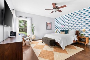 Casa, bany privat, vistes al jardí (Acorn Haus) | Cortines opaques, planxa i posts de planxar i wifi gratuïta 