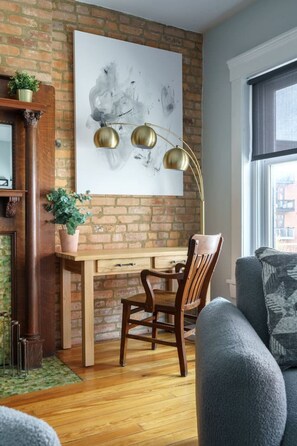 TV - Short North Hideaway (Columbus)