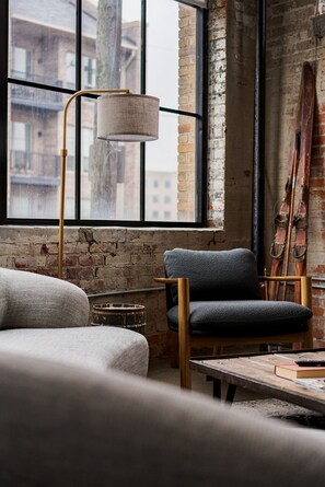 Interior - The SOHO Industrial Loft (Columbus)