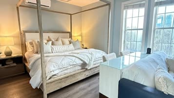 1 habitación, tabla de planchar con plancha, wifi gratis y ropa de cama