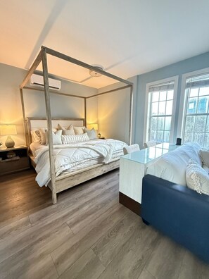 1 bedroom, iron/ironing board, free WiFi, bed sheets - Seacrest Coastal Blu - Chic, Calm, & Steps from the Beach (Rosemary Beach)