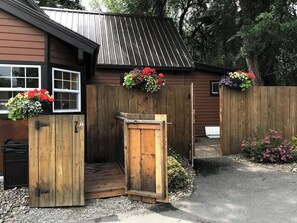 Exterior - Twisp River Suites (Twisp)