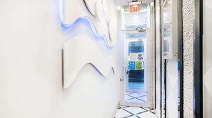 Interior - 24-15 New Studio Gramercy W/D (New York)