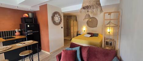 1 Schlafzimmer, Bügeleisen/Bügelbrett, Reisekinderbett, kostenloses WLAN