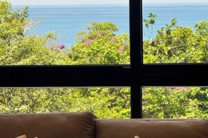 Interior - Condo 6th Floor Ocean View (Jacó)