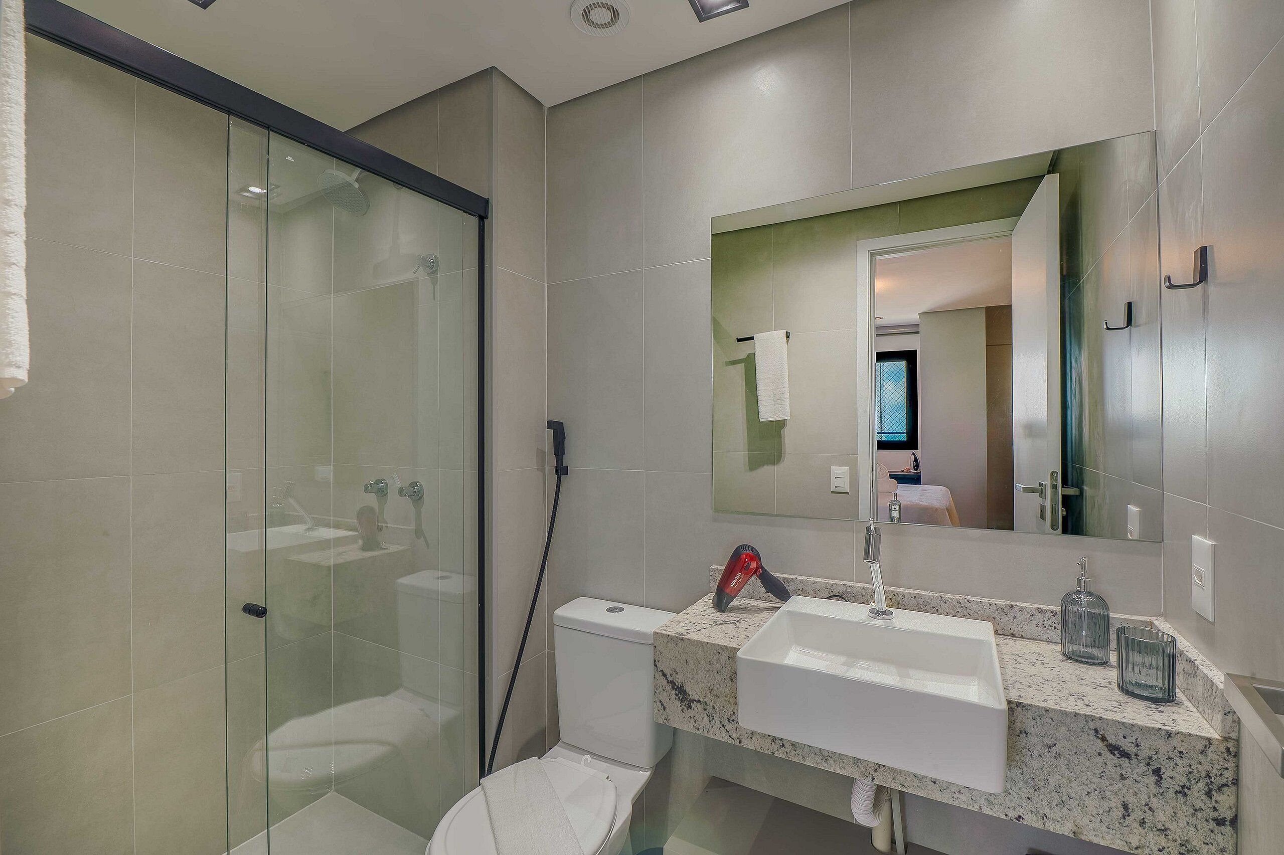 Apartment | Bathroom