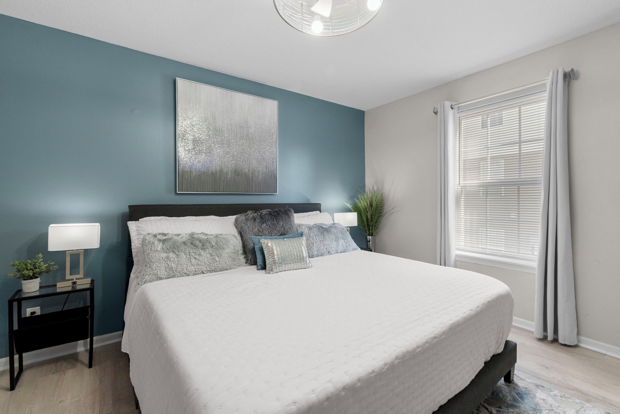 2 bedrooms, desk, iron/ironing board, free WiFi