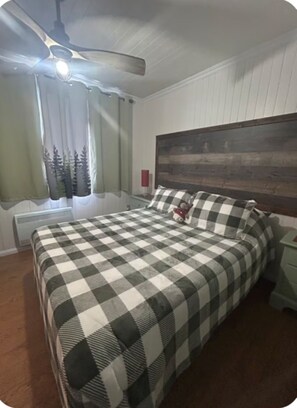 2 chambres, lit de bébé portatif, accès au Wi-Fi (inclus)