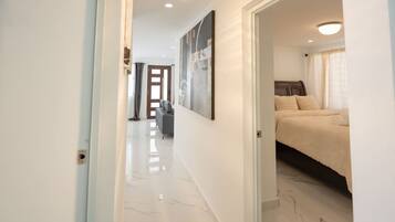 Iron/ironing board, free WiFi, bed sheets