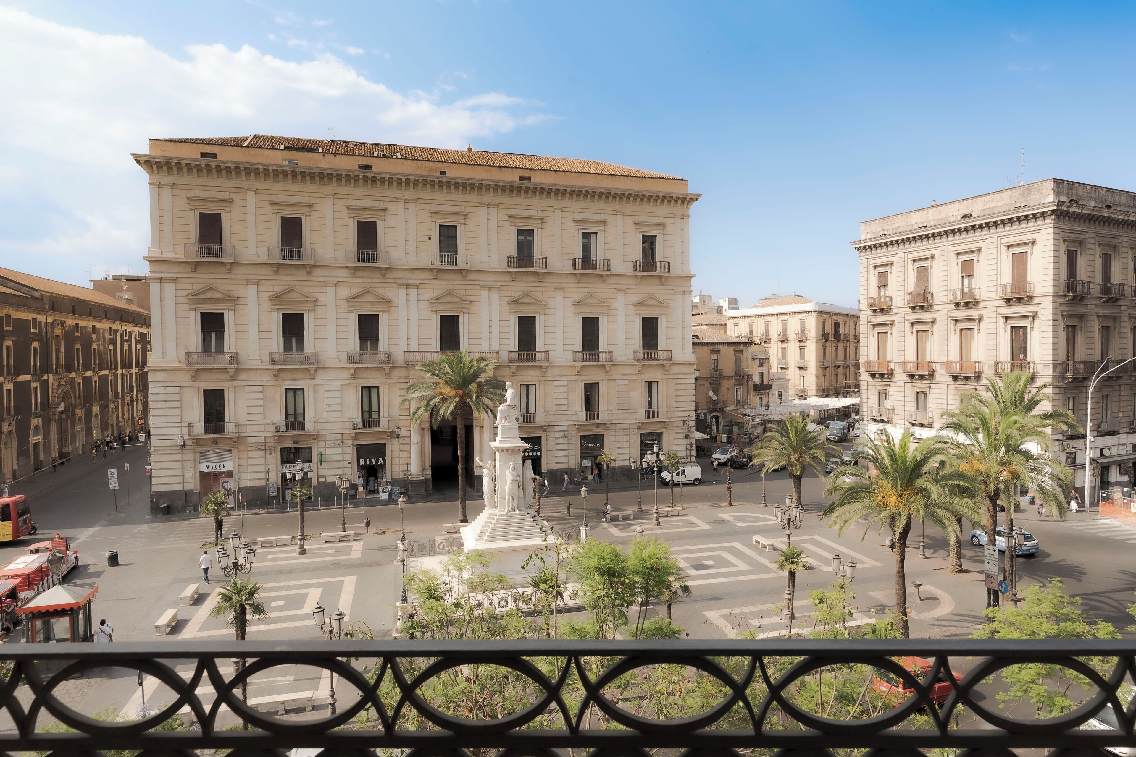 Deluxe Room, Balcony, City View | City view