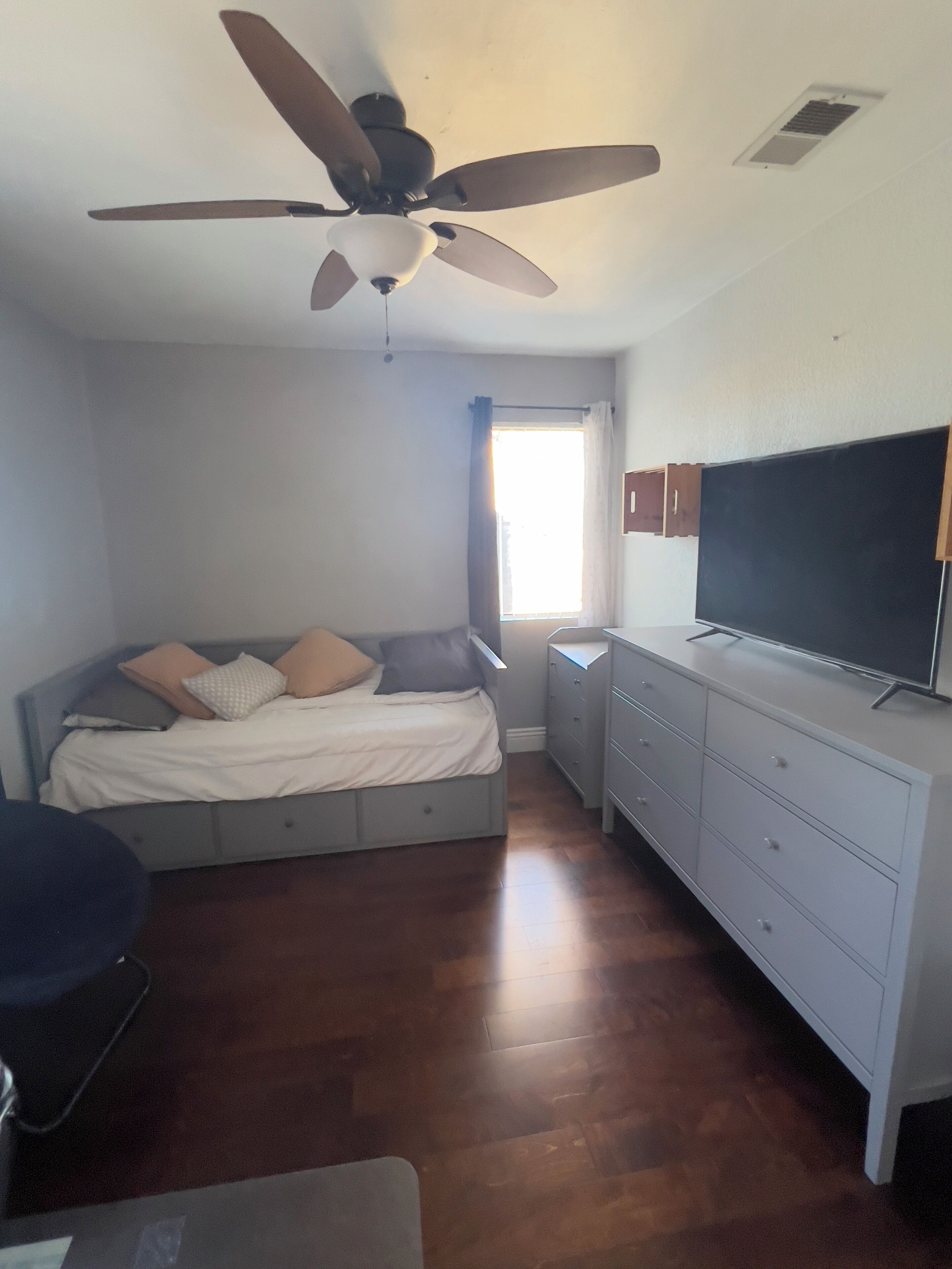 Internettilgang og sengetøy