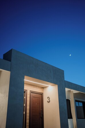 Front of property - Life Hospitality Apartments (Ensenada)