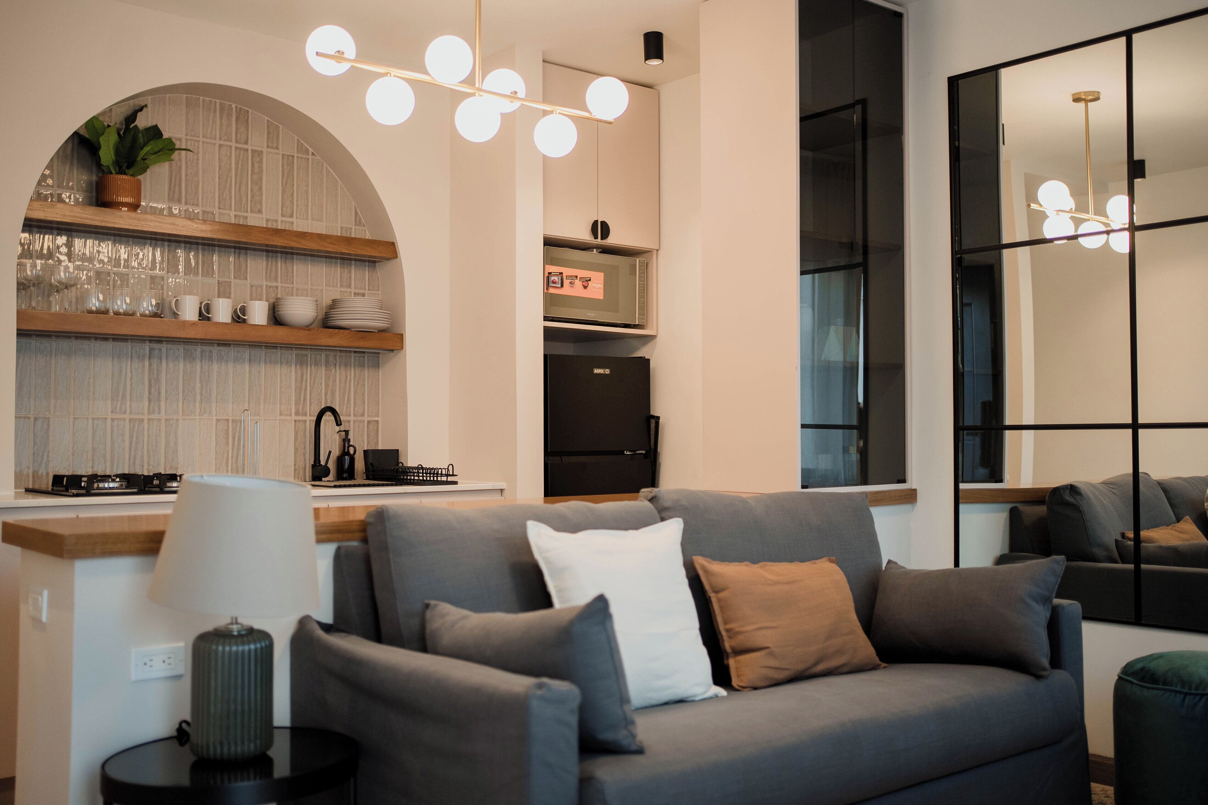 Luxury Studio Suite, Patio, Courtyard View | Living area | 40-inch Smart TV with digital channels