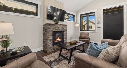Newly built one bedroom at Rock Creek Cottages #1 of 5