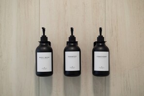 Immagine non classificata, 3 di 16, pulsante