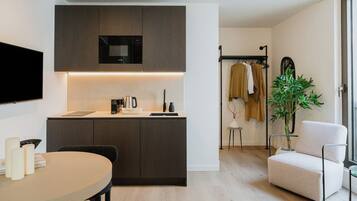 Studio Suite | Private kitchen