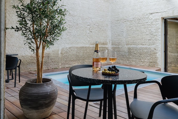 Studio Suite, Balcony | Terrace/patio
