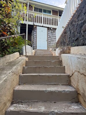 Property grounds - 1bdrm Ocean View Huge Private Patio, Kaimuki Hill (Honolulu)