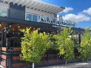 Exterior detail - Lux Cottage w/2 Primary Suites + Bunks for 4 kids (Phoenix)