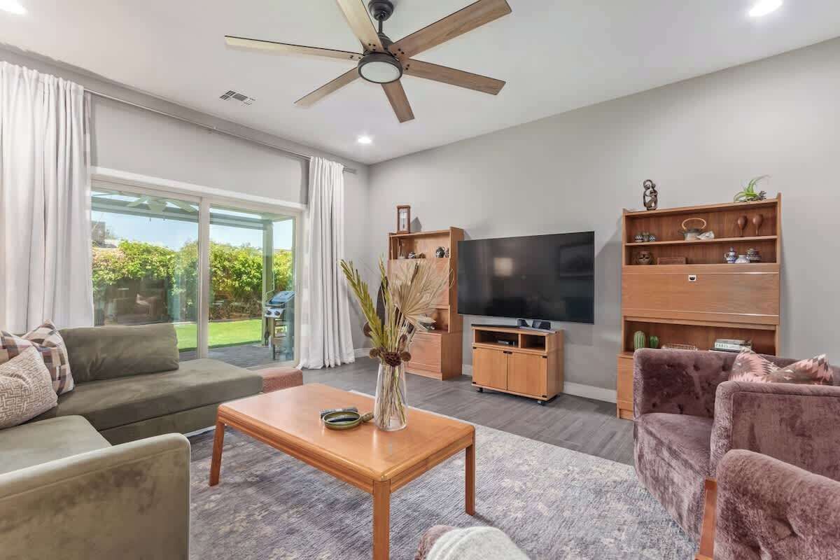 Televisie en een kantoor