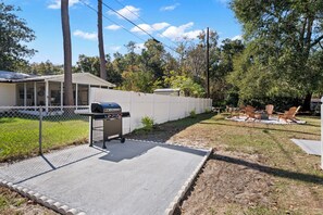 المنطقة المحيطة بالمنشأة