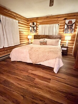 Silitysrauta/-lauta, internet, vuodevaatteet