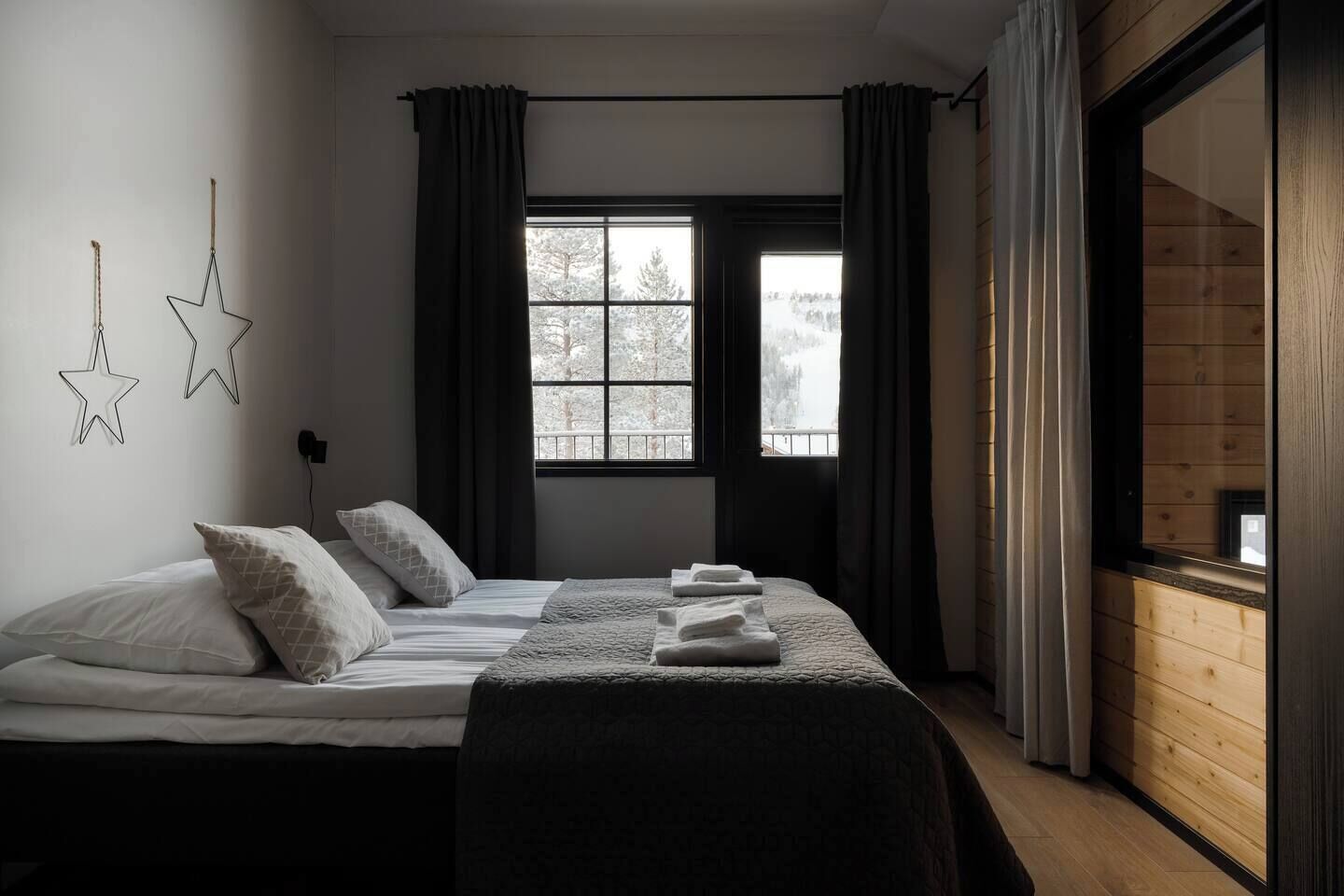 熨斗/熨衣板、WiFi、床单