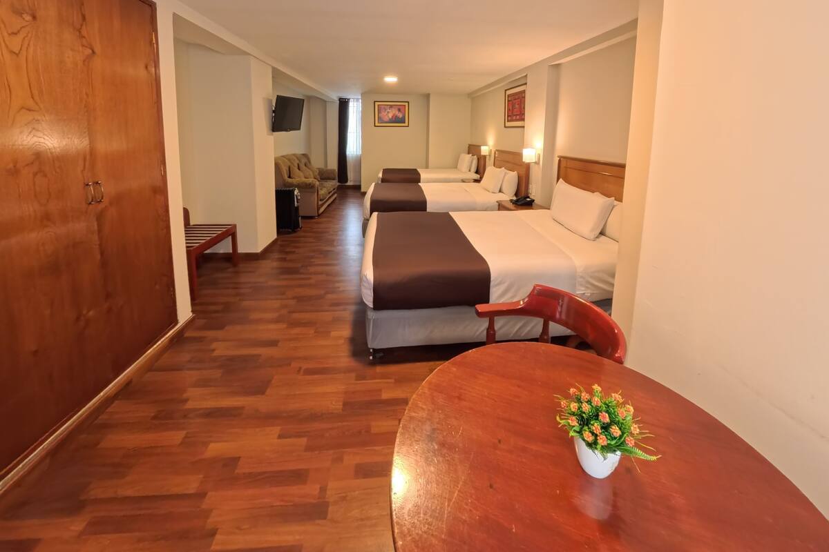 Standard Triple Room | In-room safe, desk, blackout drapes, free WiFi