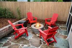 Terrace/patio - Private Jacksonville Getaway Near San Marco Square (Jacksonville)