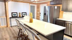 Fridge, microwave, oven, stovetop - Sirens Rest-Small Town Charm- Minutes to the Beach (Eastpoint)