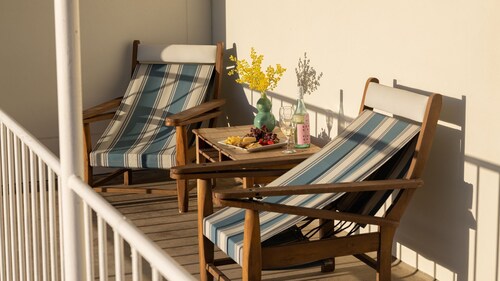 4/45 Beech Street - Your newly refreshed beach retreat