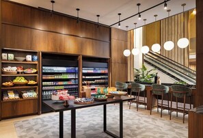 Dining - Stylish Midtown Hotel Steps from Times Square & Rockefeller Center (New York)