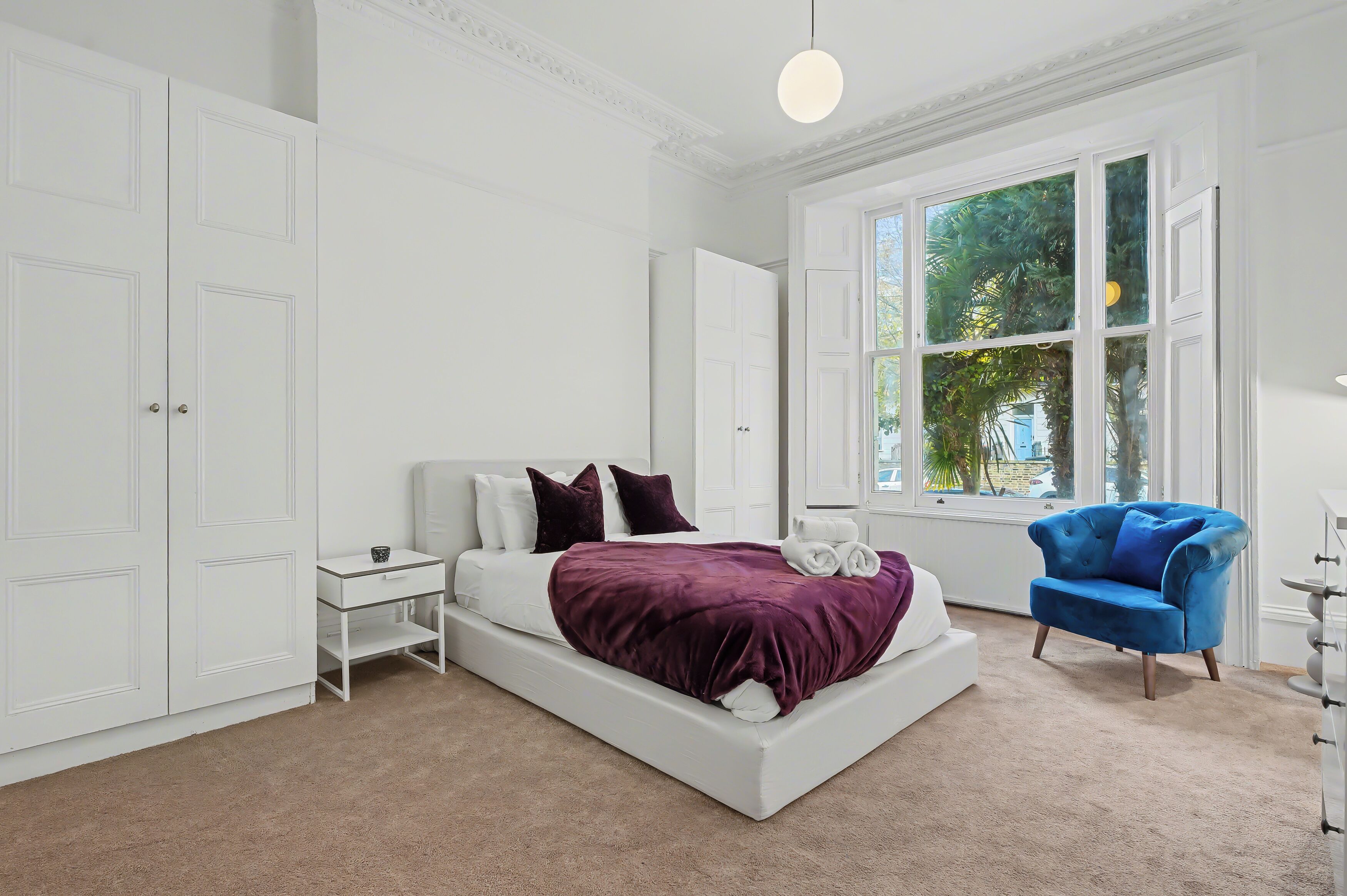 Free WiFi, bed sheets