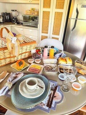 Free daily continental breakfast  - Morada Das Grimpas (Palmeira)