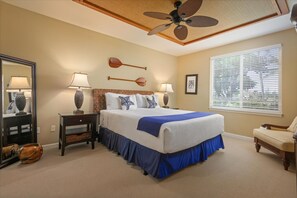 Desk, iron/ironing board, WiFi, bed sheets - Waikoloa Beach Villas K2 - Golf Course Front, Walk to Beach (Waikoloa)