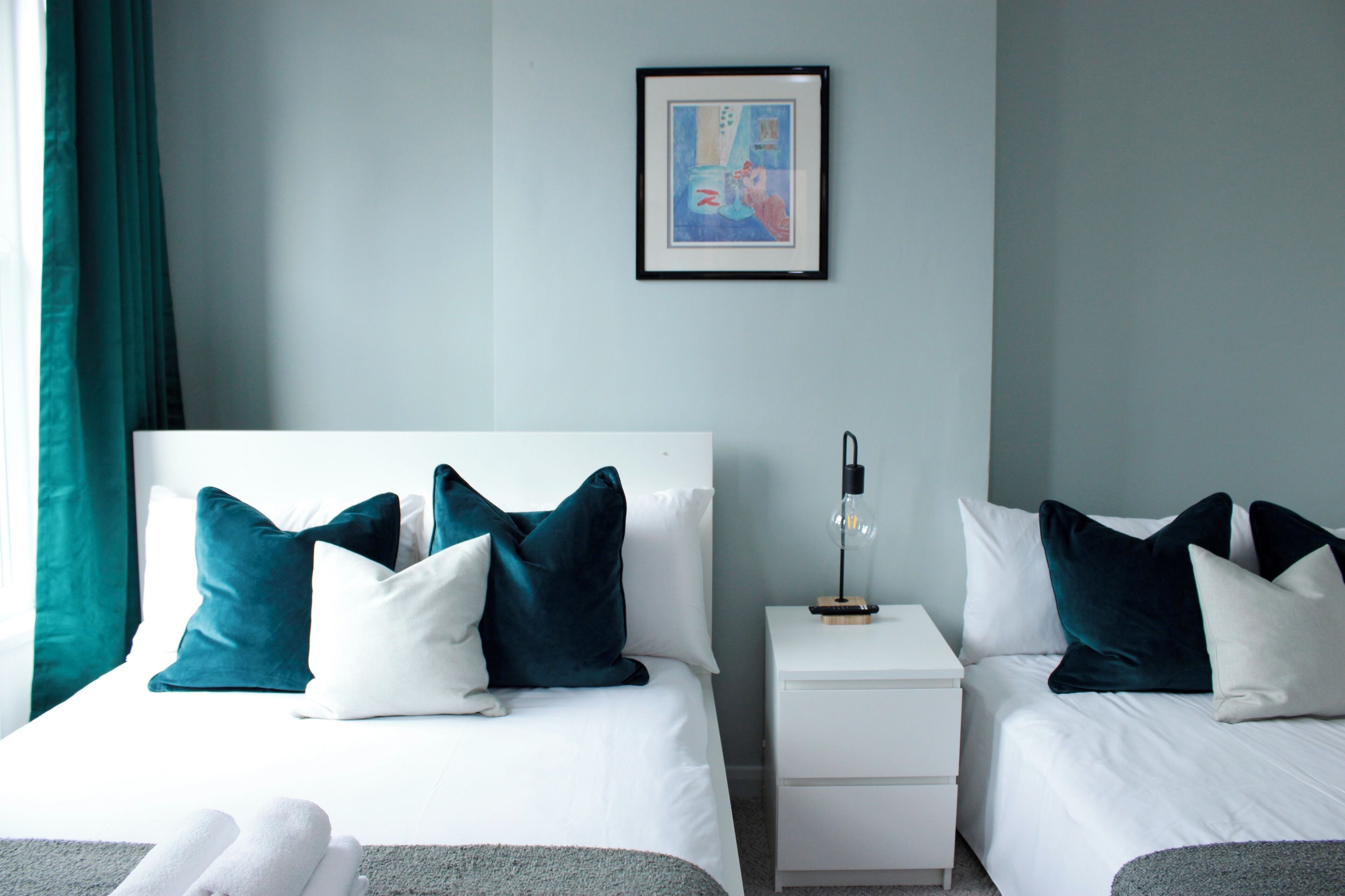 經典四人房 | 免費無線上網