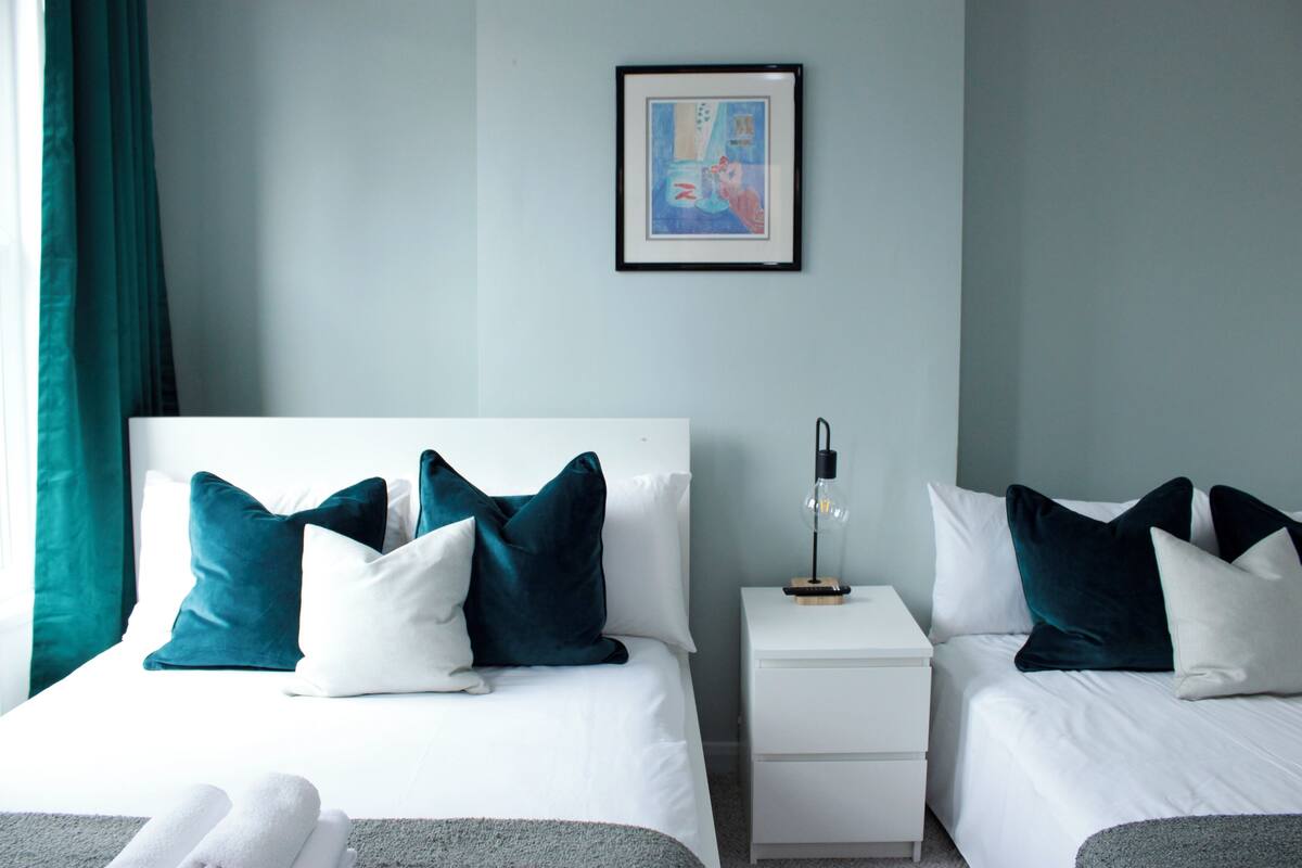 經典四人房 | 免費無線上網